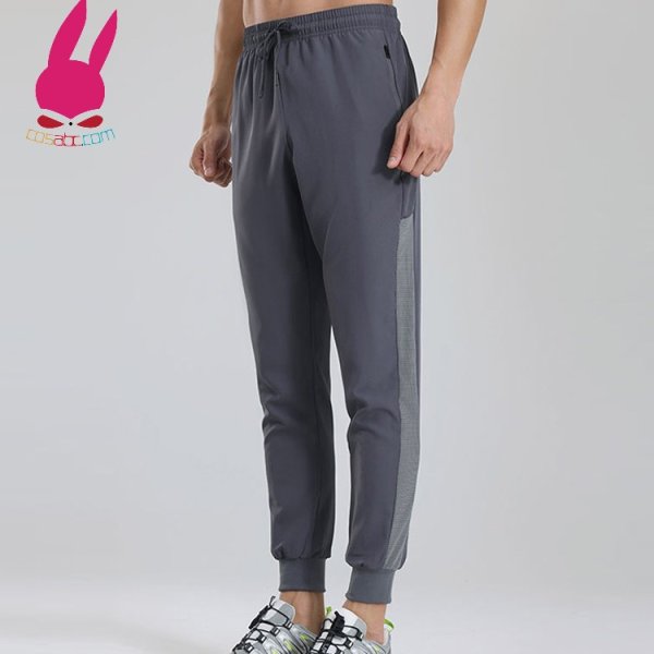 画像4: cosabc トレーニングパンツ メンズ 夏用 薄手ジャージパンツ 速乾  スポーツウェア パンツ ジム ゆったり 大きいサイズトレーニングパンツ メンズ 夏用 薄手ジャージパンツ 速乾 爽やかさ スポーツウェア パンツ ジム ゆったり 大きいサイズ (4)